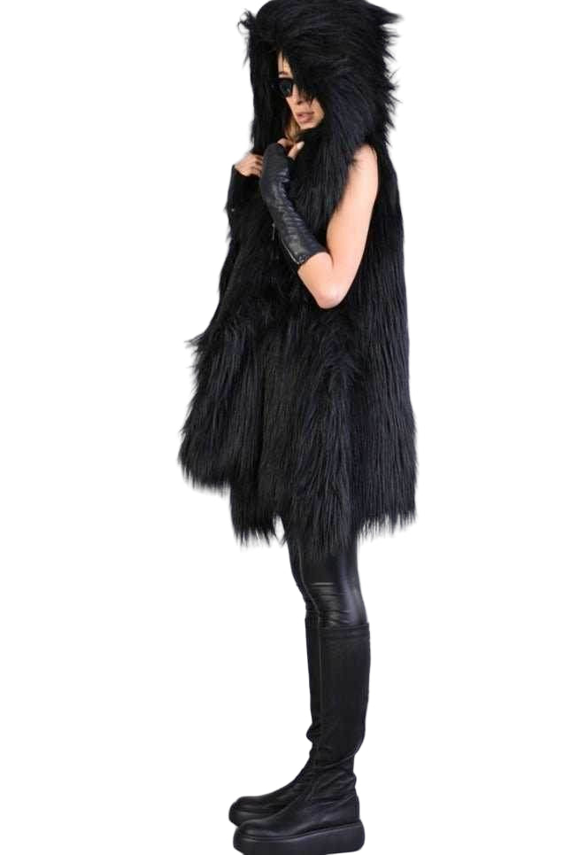 A34Q LW527 BLACK Lined Faux Fur Sleeveless Coat