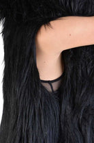 A34Q LW527 BLACK Lined Faux Fur Sleeveless Coat