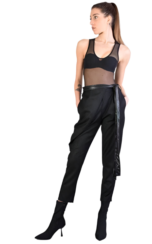 A34R LW51223 BLACK Fluid Regular Trousers