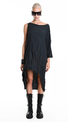 A34R W504425 DRESS Asymmetric Cotton Organic Crumpled Black