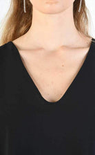 A34V LW73824 TOP Crop Asymmetric Georgette Doubled Black