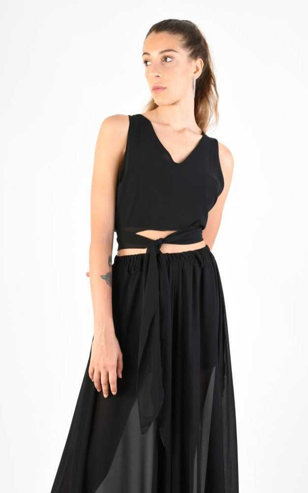 A34V LW73824 TOP Crop Asymmetric Georgette Doubled Black.