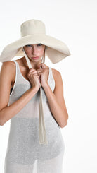 A34Y W510625 HAT Linen Cotton & Lined Ecru