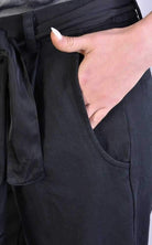 A39B SM16325 Black Pants Woman