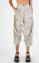 A39B SM31924 Gabardine pants