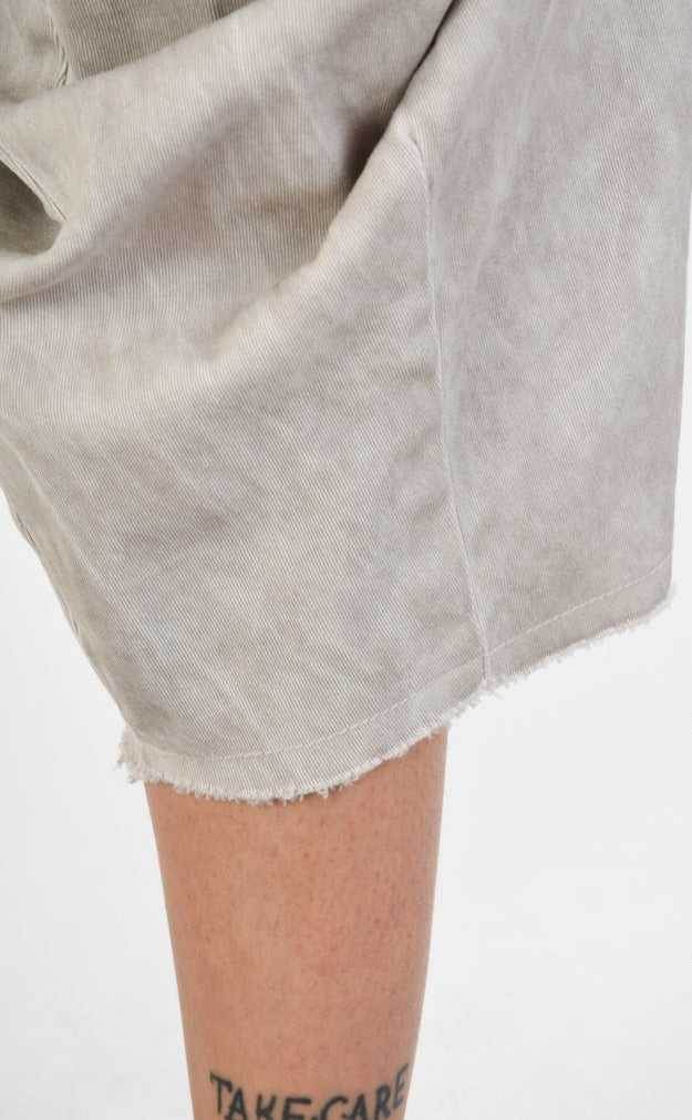 A39B SM31924 Gabardine pants