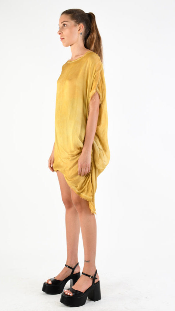 A39B SM35625 Over T-SHIRT in Cold Gold Dyed Silk Viscose