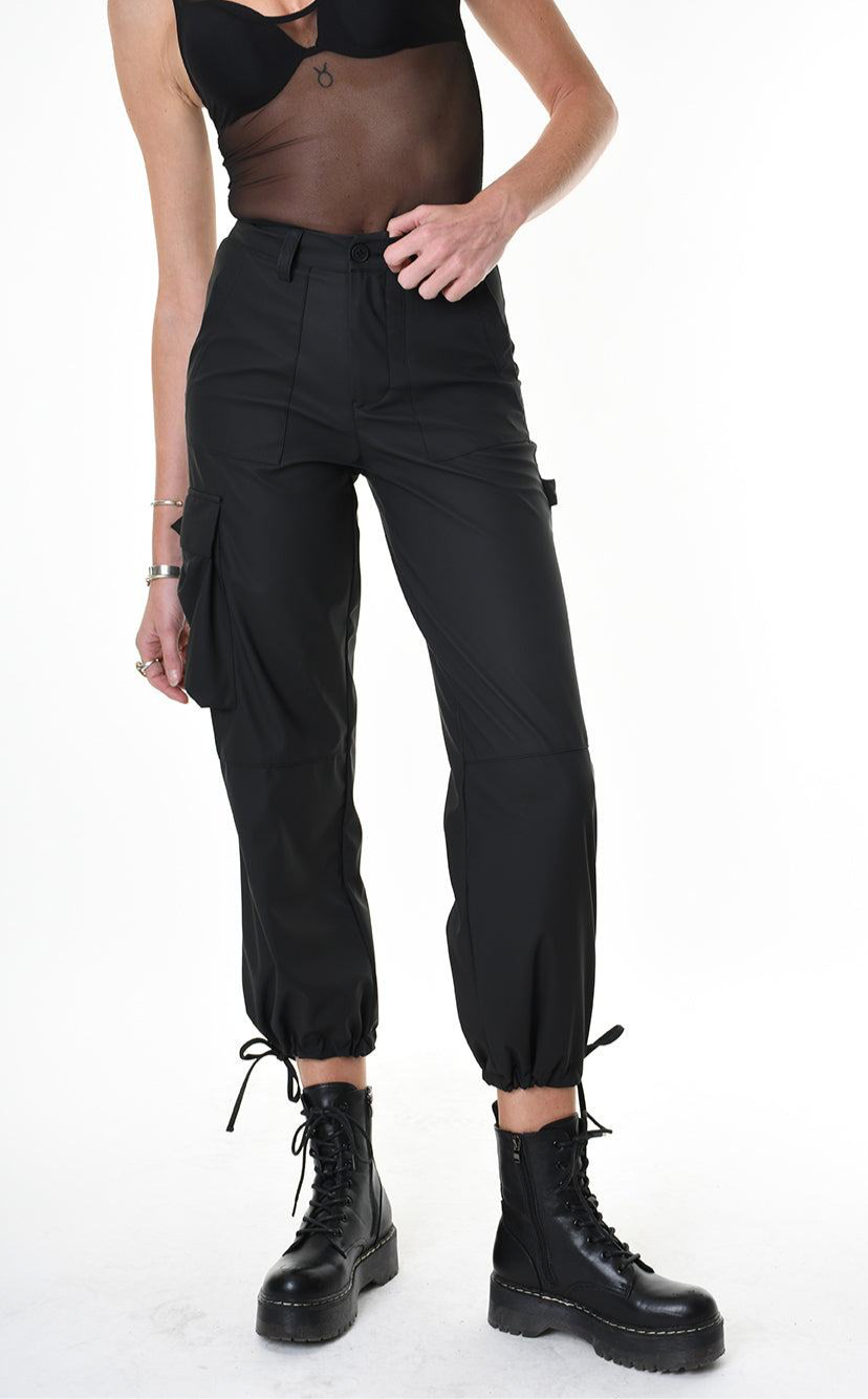 A34Z LW68825 TROUSER Rubberized Technical Fabric﻿ Stretch Black