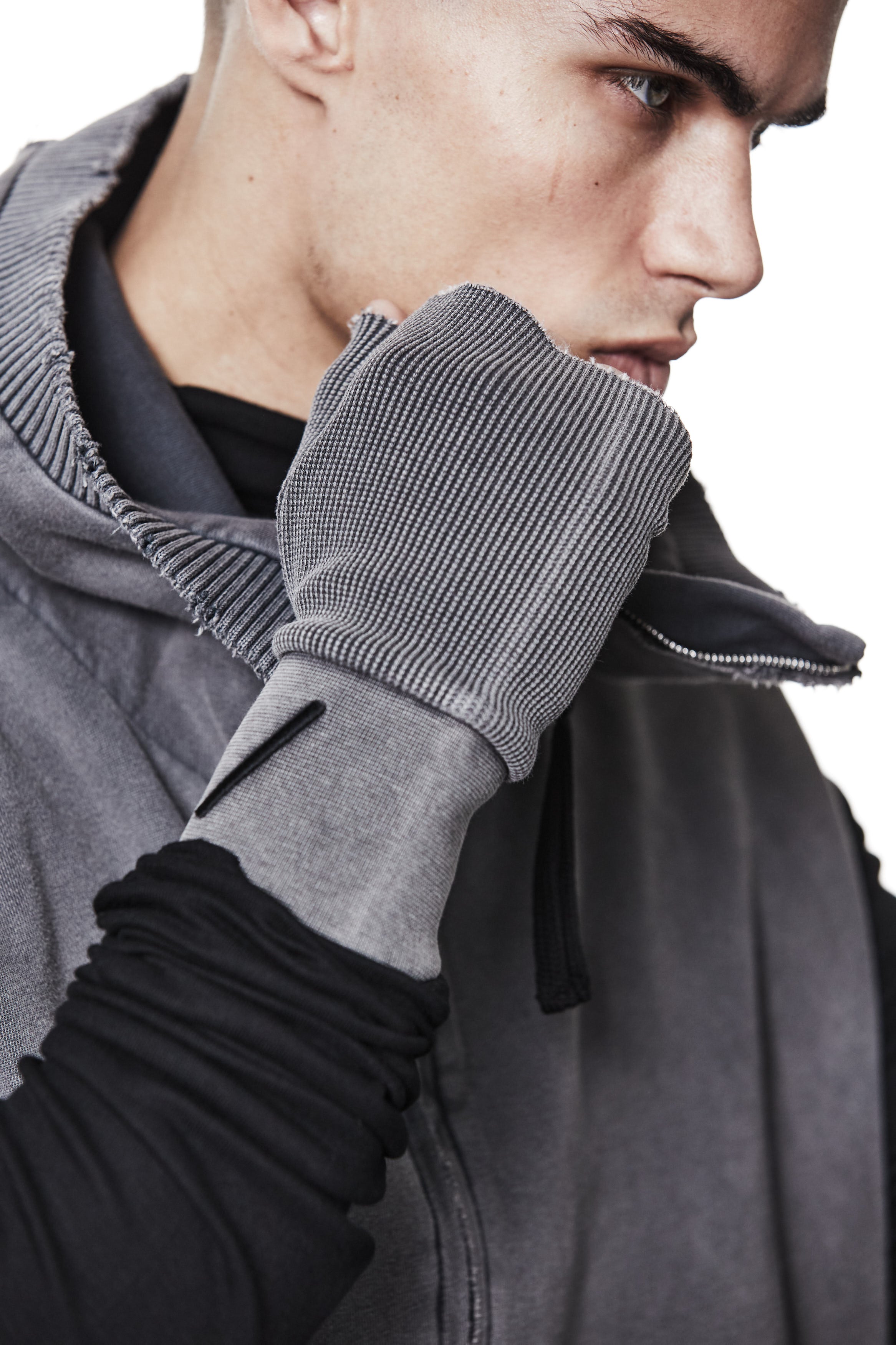 W5226 GLOVES UNISEX BLACK / GREY THOM KROM