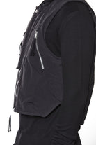 M J 76 Black Utility Vest – Zip-Up with Multiple Pockets Black Man THOM KROM
