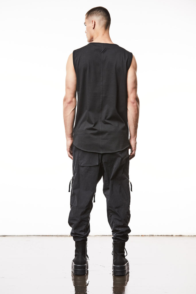 T3M P 1025 woven cargo trousers black.