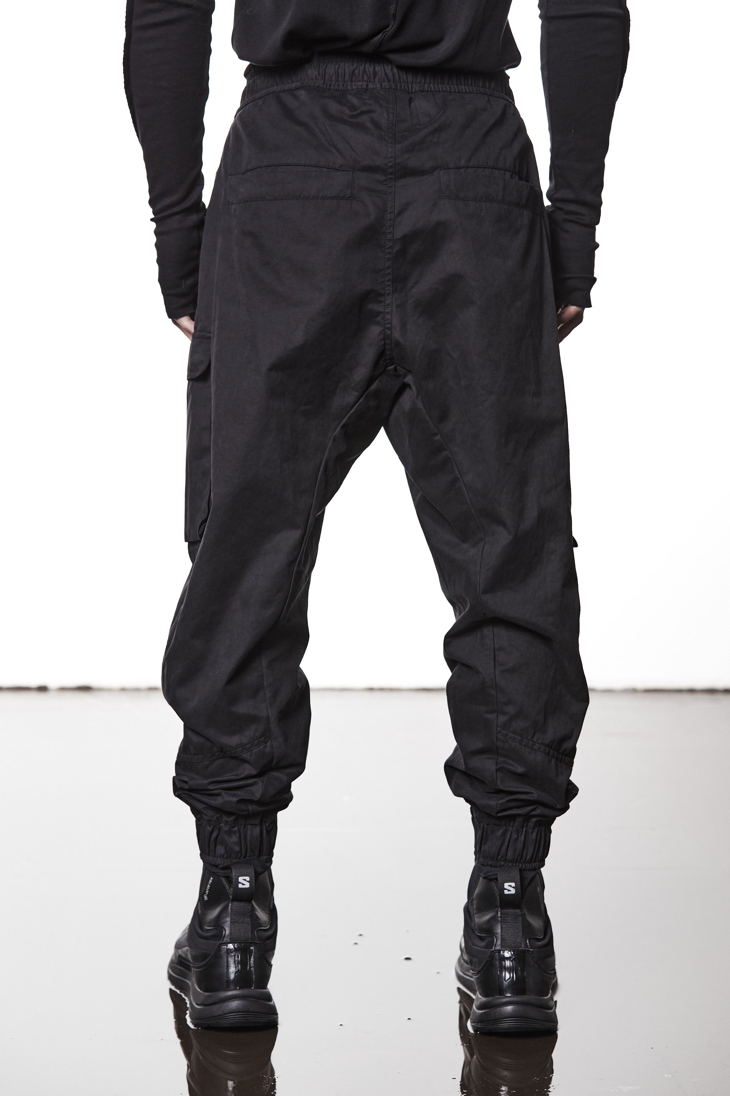 M P 15 Black Cargo Pants – Relaxed Fit with Utility Pockets and Elastic Cuffs Black Man THOM KROM