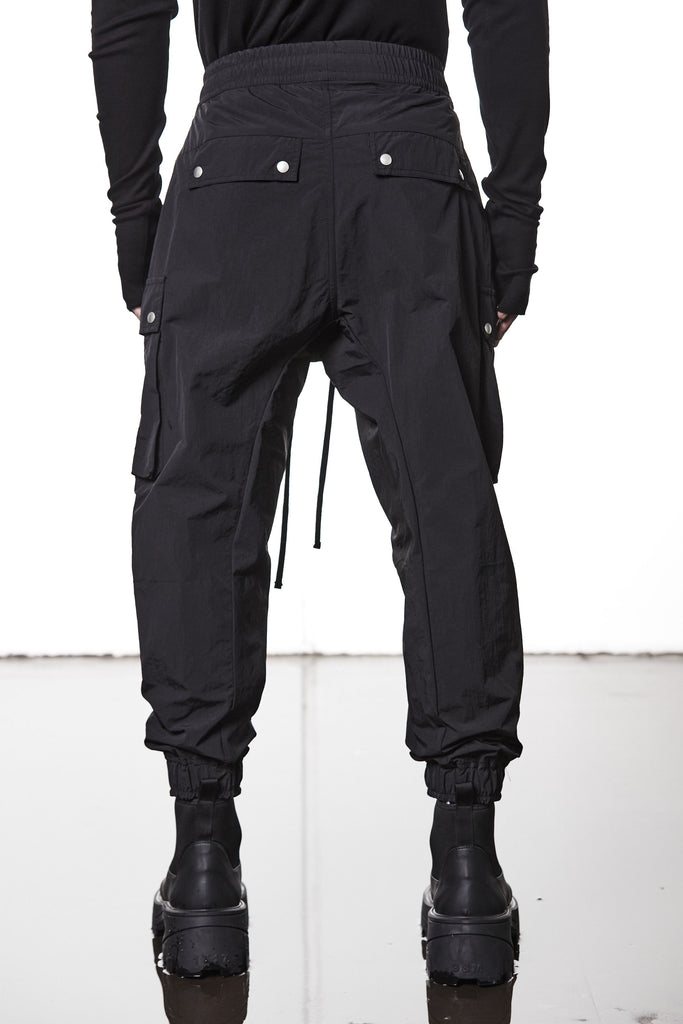 M P 26 Black Cargo Pants – Multi-Pocket Design with Elastic Waist and Cuffs Black Man THOM KROM