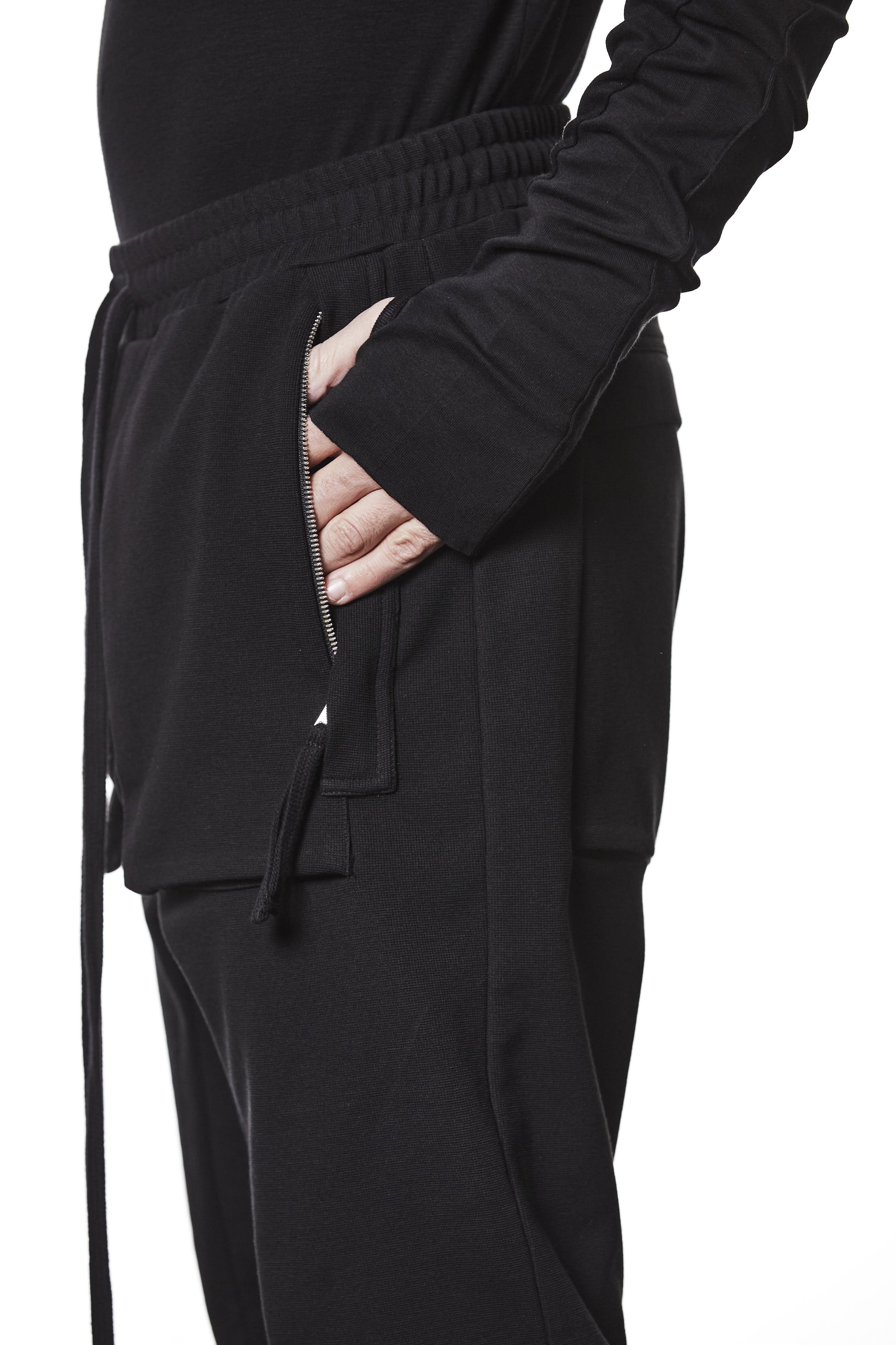 M ST 509 – Cargo Pants Multi-Pocket Long Drawstrings Elastic Waist Tapered Cuffs Black Man THOM KROM