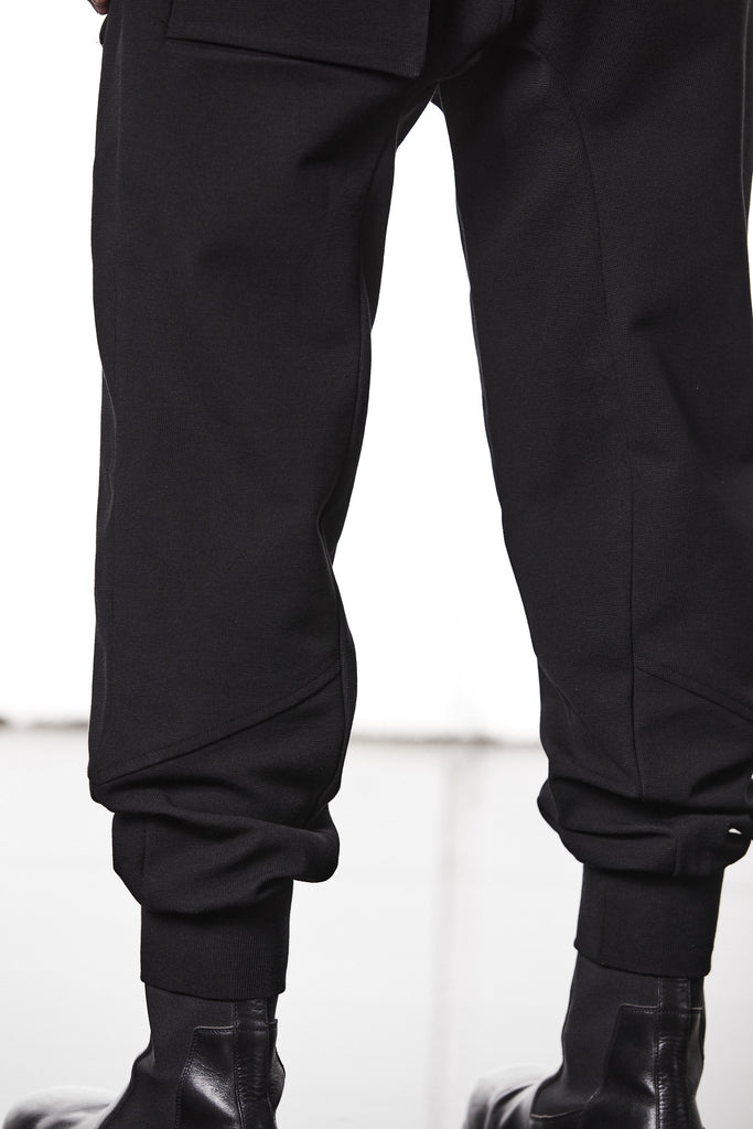 M ST 509 – Cargo Pants Multi-Pocket Long Drawstrings Elastic Waist Tapered Cuffs Black Man THOM KROM
