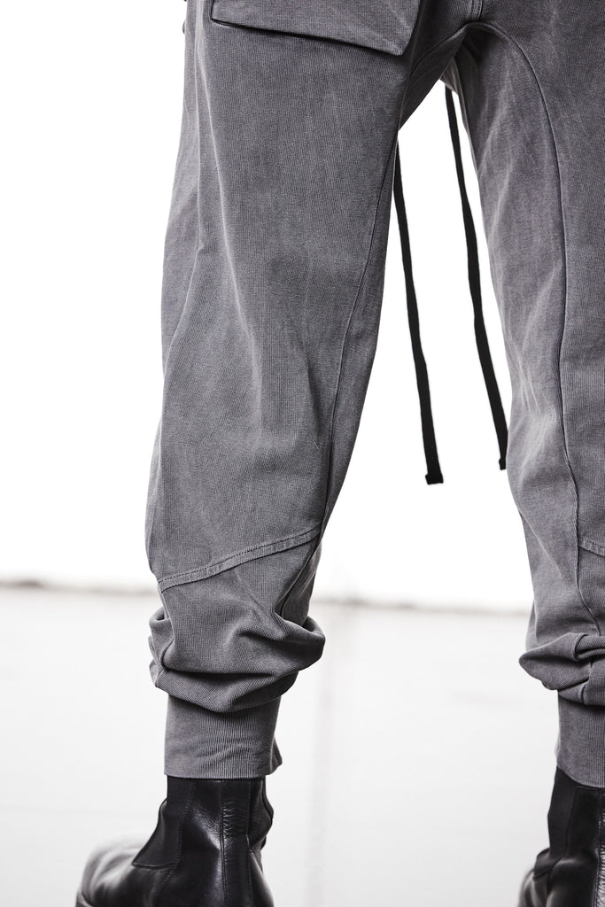 M ST 509 – Cargo Pants Multi-Pocket Long Drawstrings Elastic Waist Tapered Cuffs Used Grey -  Man THOM KROM