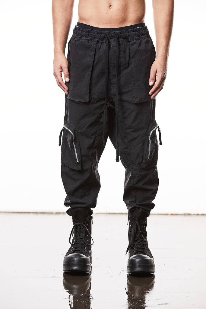 T3M P 1025 woven cargo trousers black.