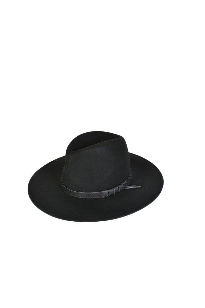 TR1Y1262B23 BLACK hat unisex