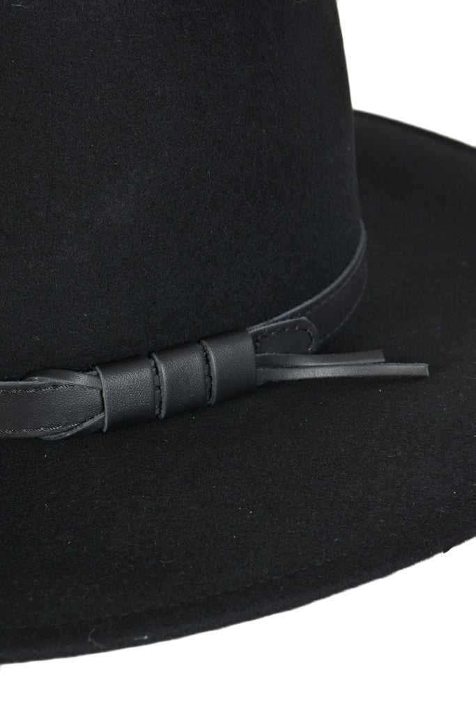 TR1Y1262B23 BLACK hat unisex.