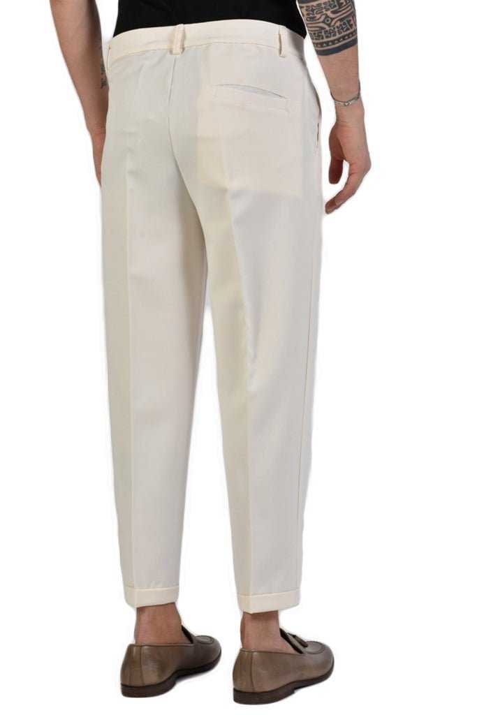 TR2ZX77LT23X ECRU stretch trousers.