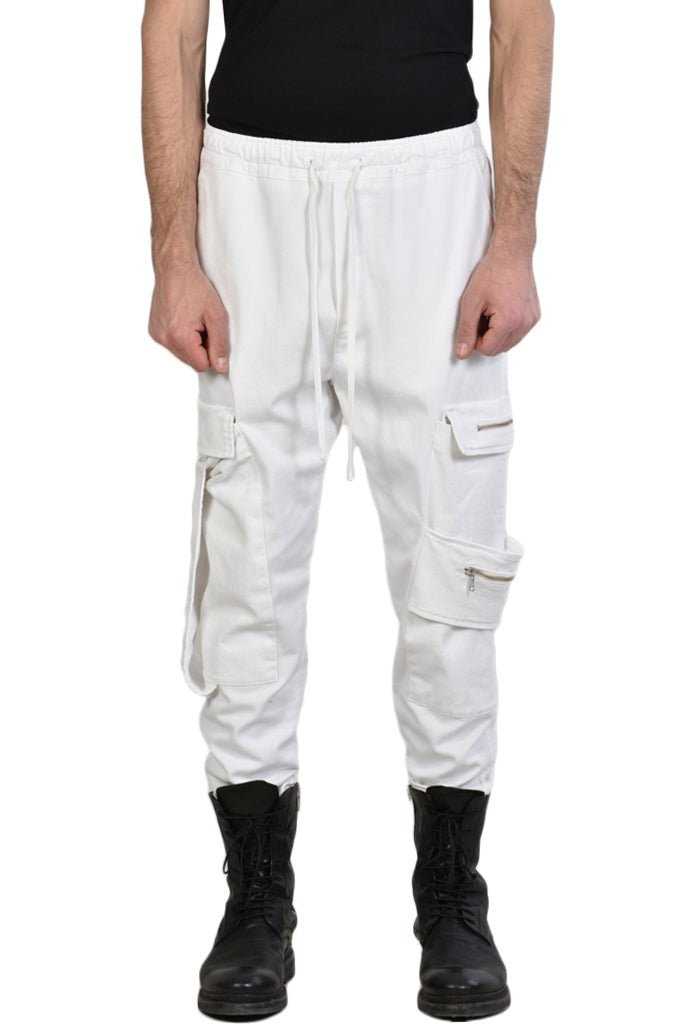 TR3C HOOKER23 white pants man.