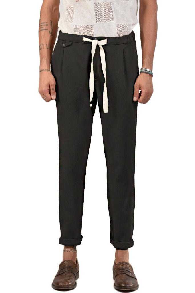 TRFXAG4523 BLACK Regular Fit Trouser.