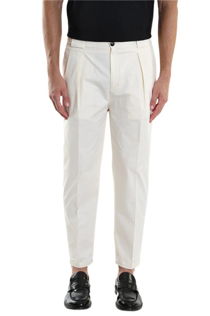 TROUSER A3252FZALCO Comfort Fit White.