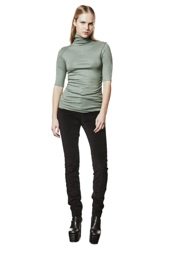 W TS 60326 TOP WOMEN DAY GREEN TEPHRA