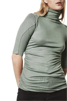 W TS 60326 TOP WOMEN DAY GREEN TEPHRA