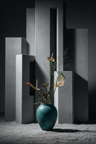 Turquoise vase 28 portrait 1