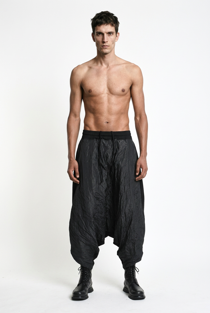 LA HAINE INSIDE US W5488 black baggy drop-crotch trousers, male model, full-length front view