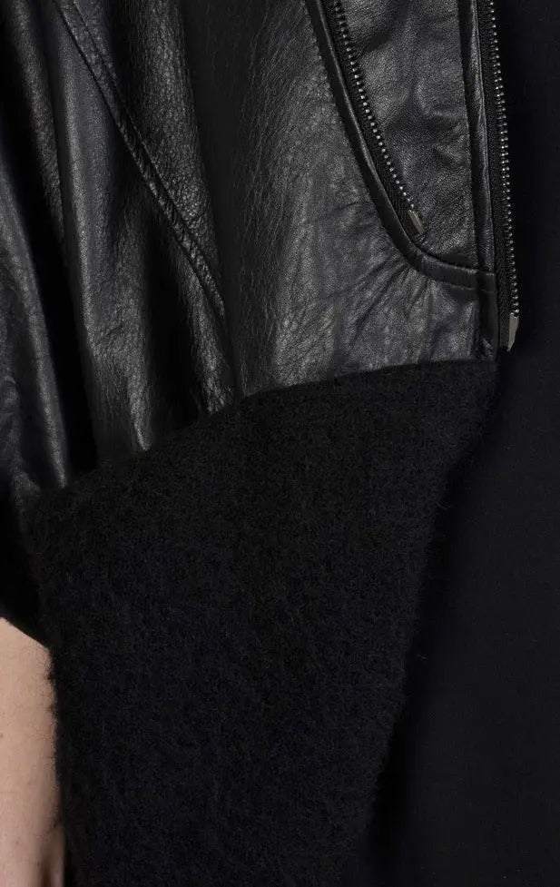 4B MISSINCAT19 BLACK Leather & boiled wool cape