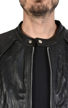 A33B FRECCIA23BLACKVegetable-tanned crumpled leather regular sport jacket - Zip closure with double slider - Pockets - Lining
Made In ItalyLEATHER JACKETLA HAINE INSIDE USTEPHRAA33B FRECCIA23BLACK