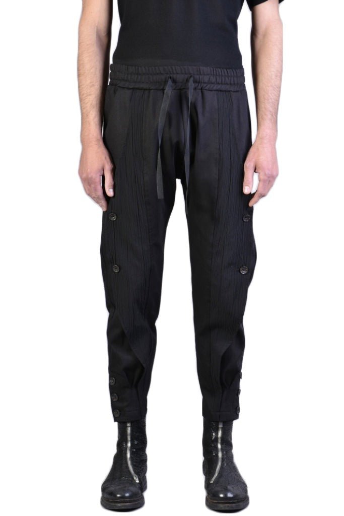 A33B REGRANCORE23BLACKStep up your style game with these exquisite regular stretch bull trousers. Crafted from premium materials, these trousers feature crumpled cotton inserts that add aPantsLA HAINE INSIDE USTEPHRAA33B REGRANCORE23BLACK