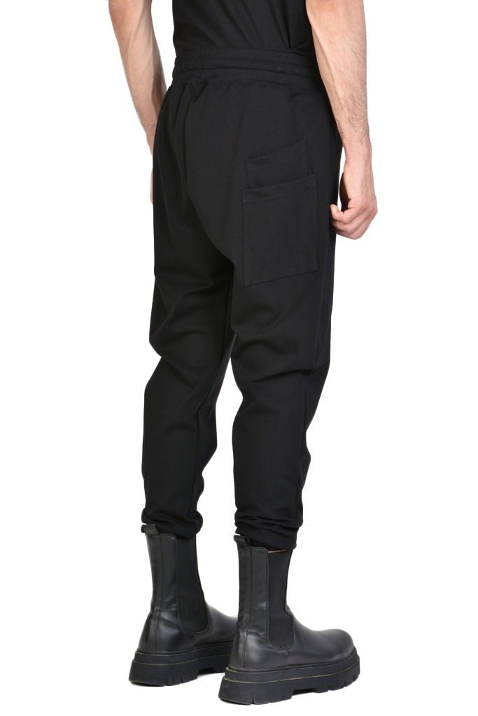 A33M AVEL23BLACKIntroducing our exquisite Punto Milano Regular Trousers, the epitome of style and comfort. These trousers are expertly crafted with the finest quality materials, ensPantsLA HAINE INSIDE USTEPHRAA33M AVEL23BLACK