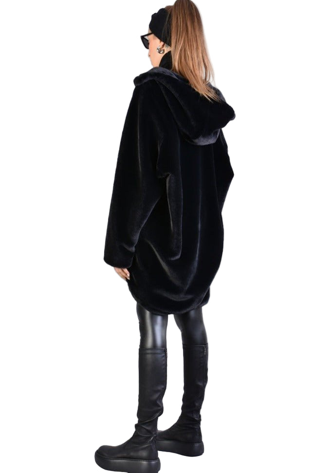 A33Q LM045 BLACKD Faux Fur Lined Oversize Coat