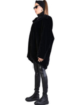 A33Q LM045 BLACKD Faux Fur Lined Oversize Coat