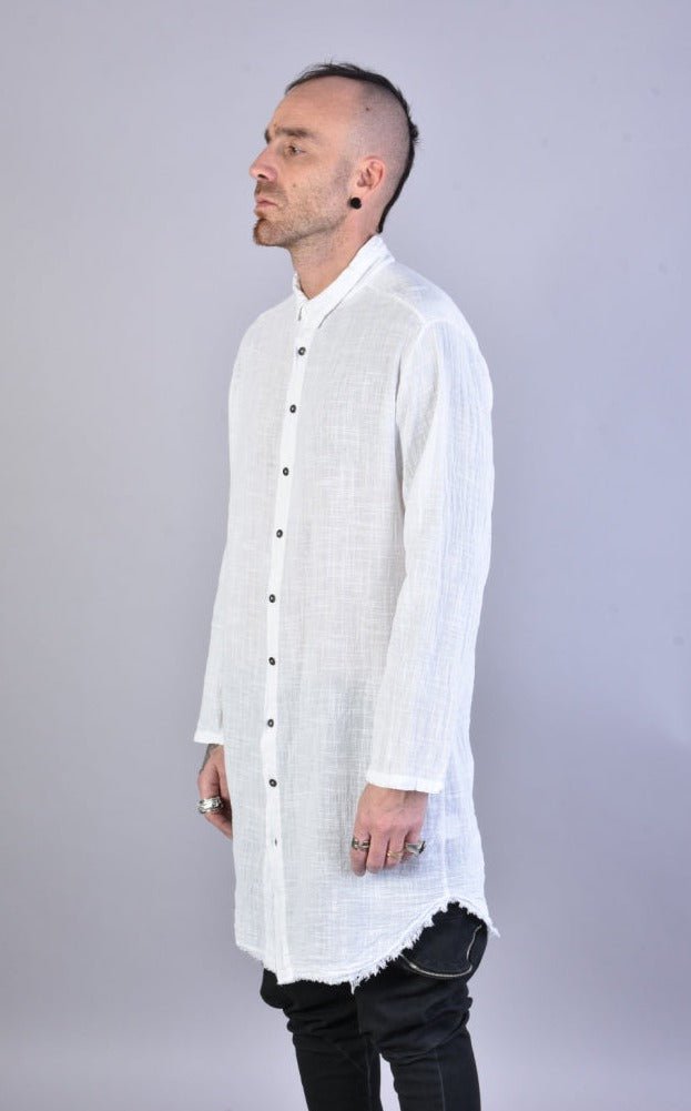 A33V LM080WHITE









Introducing our extraordinary Gauze Long Shirt, a true masterpiece of avant-garde fashion that will elevate your style to new heights. Crafted with meticulShirtsLA HAINE INSIDE USTEPHRAA33V LM080WHITE