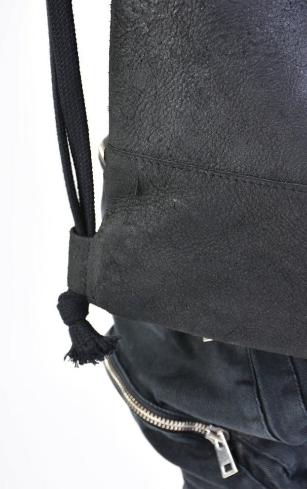 A34O LW76024 Black Leather Bag - TEPHRA