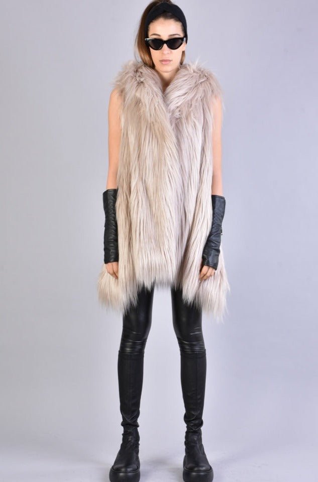 A34Q LW52723 SAND Lined Faux Fur Sleeveless Coat - TEPHRA