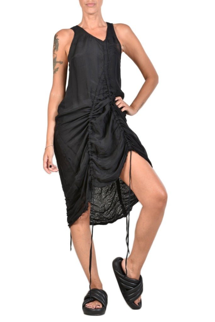 A39B SM98TEPHRA1BBLACKIntroducing our irresistible Sleeveless Dress crafted from luxurious Viscose Silk. Prepare to fall in love with its exquisite design, unmatched comfort, and effortleDressesSANTAMUERTETEPHRAA39B SM98TEPHRA1BBLACK