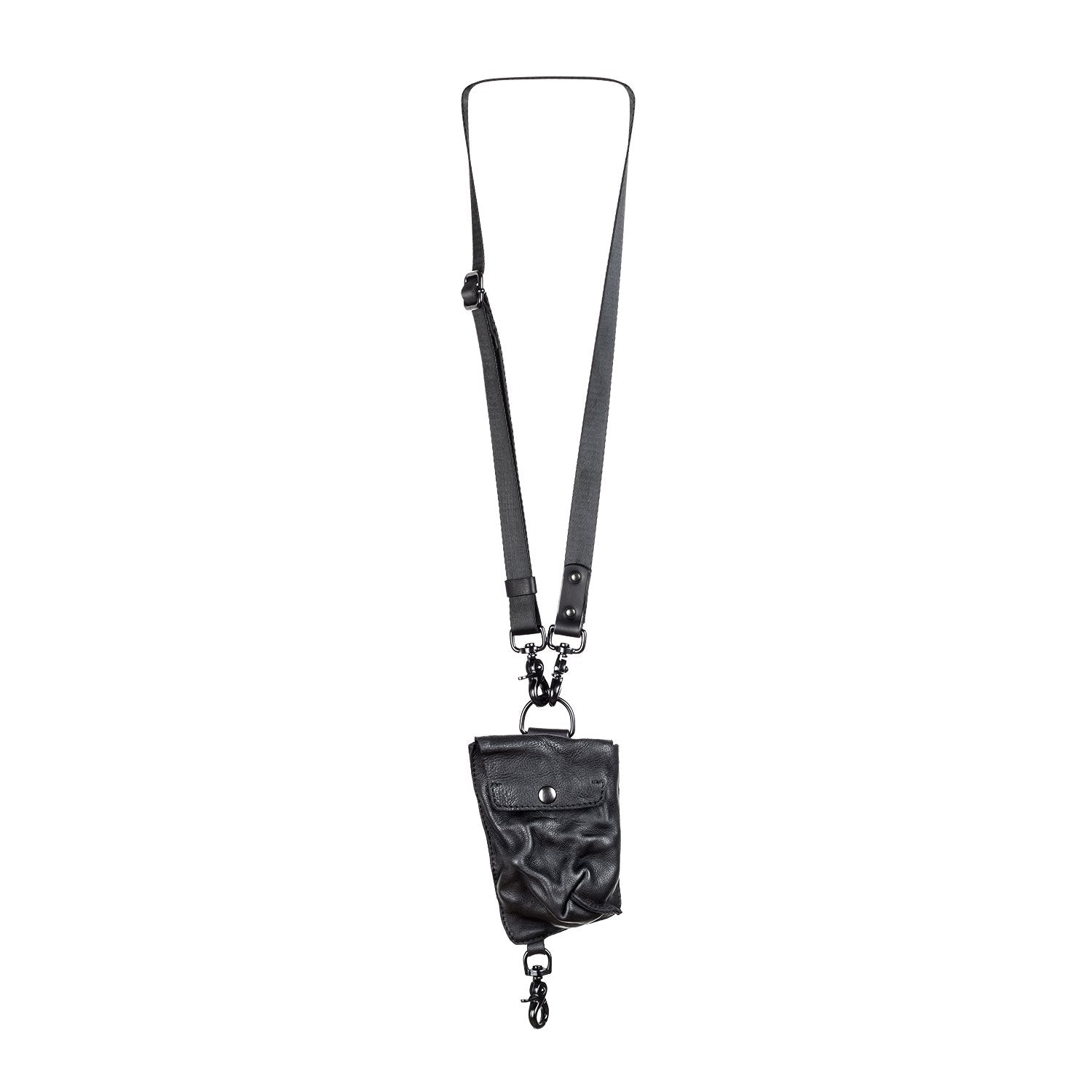A3TEPHRA 723BLACKKeep your keys stylishly secure with our Black Key Pouch. Handcrafted with care in France, this pouch features a flap with a pressure button for easy access to your Accessori UnisexLA HAINE INSIDE USTEPHRAA3TEPHRA 723BLACK