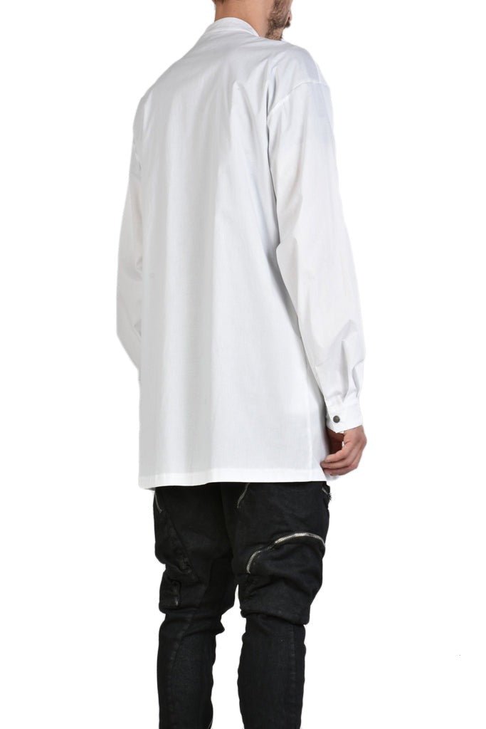 TR3B FACTOTUM23WHITEIntroducing our latest addition to the collection - the Stretch Cotton Long Oversize Shirt. This shirt is a perfect blend of comfort and style. Made from high-qualitShirtsLA HAINE INSIDE USTEPHRATR3B FACTOTUM23WHITE