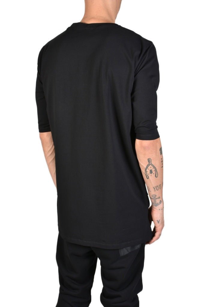 TR3M LOSKI23BLACKIntroducing our must-have bielastic cotton long oversize t-shirt, the perfect blend of comfort and style. With its unique and trendy design, this t-shirt is sure to T-ShirtLA HAINE INSIDE USTEPHRATR3M LOSKI23BLACK