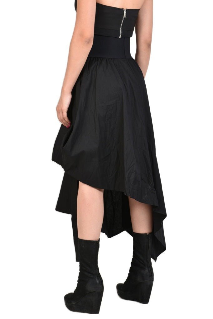 TR4B WALLACE23BLACK
Introducing our latest fashion statement: the Cotton Popeline Asymmetric Skirt. Made with high-quality cotton, this skirt features a crumpled texture that adds a unwomanLA HAINE INSIDE USTEPHRATR4B WALLACE23BLACK